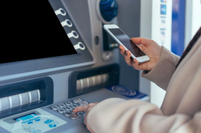 Як поповнити банківську карту VISA, MasterCard?