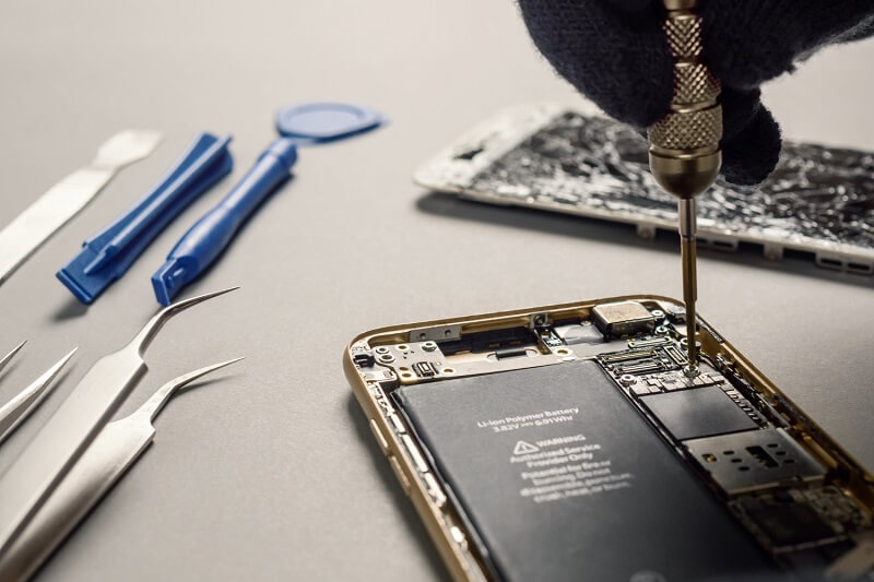 Як заробити на продажі iPhone? Схема заробітку та складності
